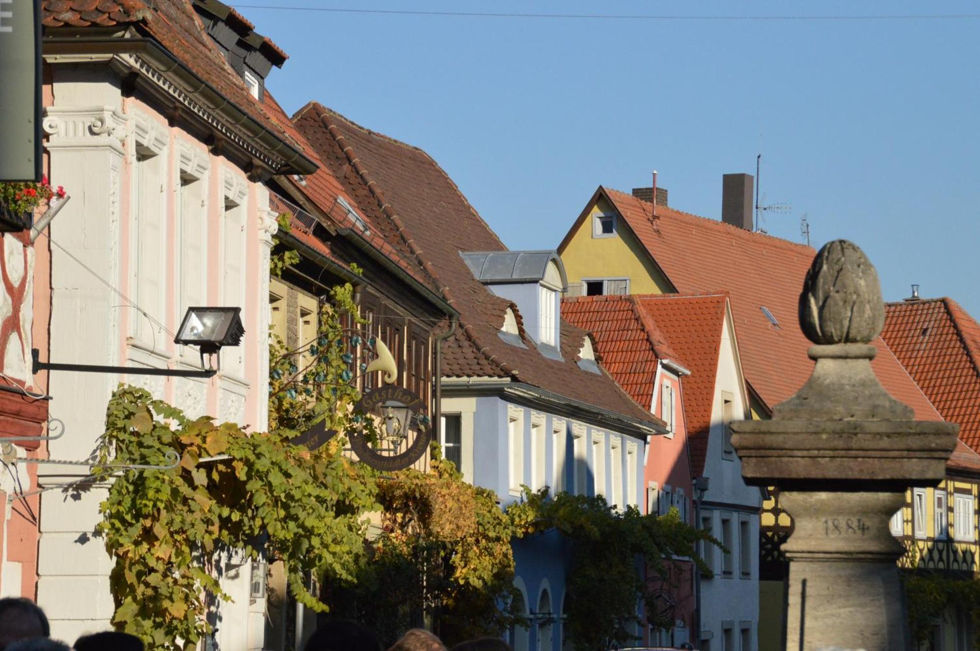 Gasthof Zum Storch Prichsenstadt Extérieur photo